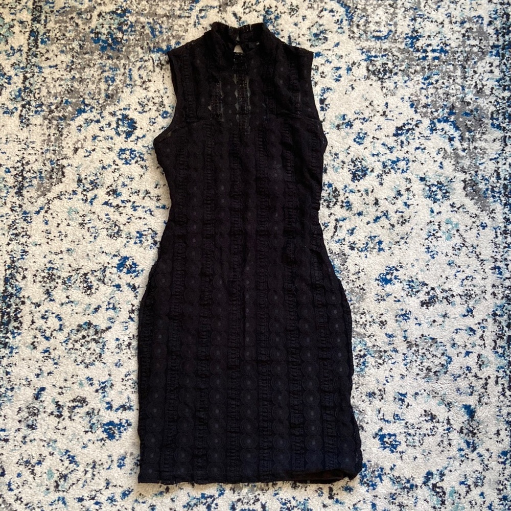Forever 21 - Laced Bodycon Black Dress - Small